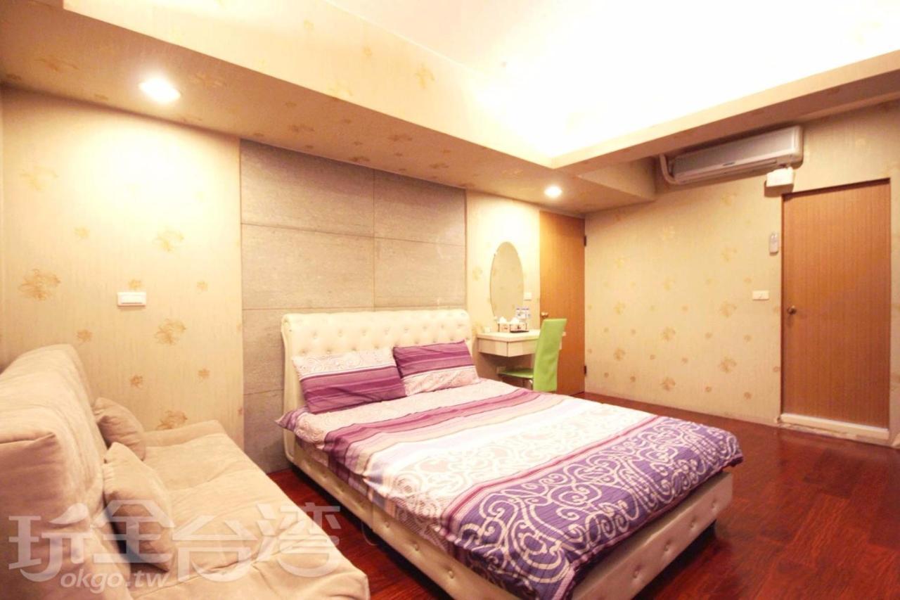 Chong Er Ya She Homestay Jiji Extérieur photo